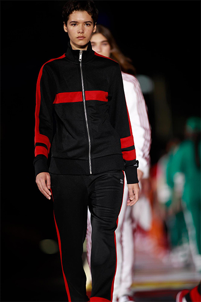 في إطار مجموعة خريف 2018 ... TOMMY HILFIGER  تُطلق عرض TOMMYNOW ICONS في شنغهاي